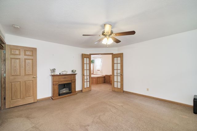 9155 Ivanhoe Drive, Onekama, MI 49675