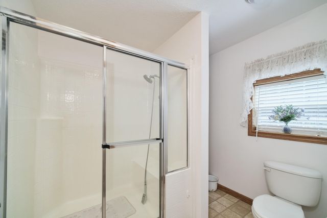 9155 Ivanhoe Drive, Onekama, MI 49675