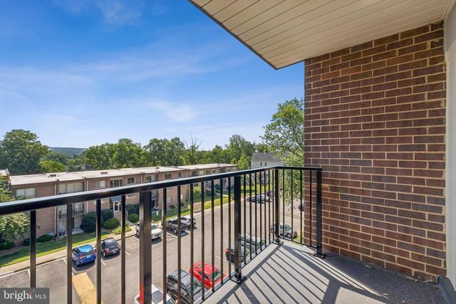 12701 DARA DR #303, Woodbridge, VA 22192