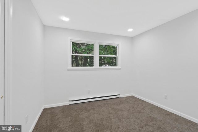 111 CARL AVE, Monroeville, NJ 08343