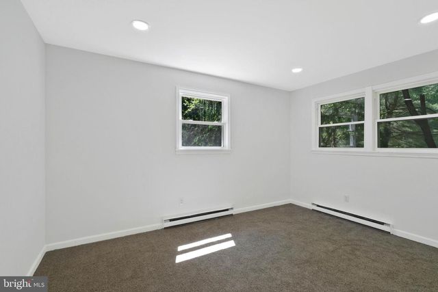 111 CARL AVE, Monroeville, NJ 08343