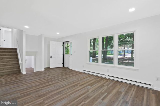 111 CARL AVE, Monroeville, NJ 08343