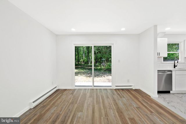 111 CARL AVE, Monroeville, NJ 08343