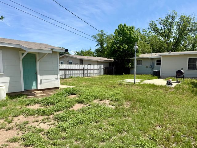 2816 Jomar Street, San Angelo, TX 76901