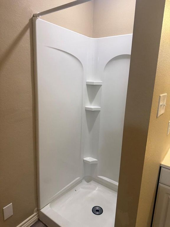 Image 15 of property listing at 2816 Jomar Street, San Angelo, TX 76901