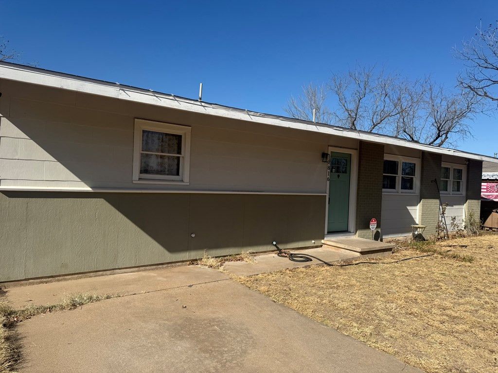 Image 2 of property listing at 2816 Jomar Street, San Angelo, TX 76901