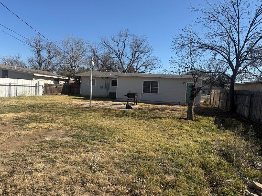 Image 20 of property listing at 2816 Jomar Street, San Angelo, TX 76901