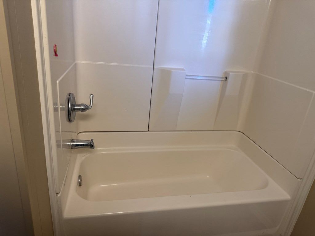 Image 9 of property listing at 2816 Jomar Street, San Angelo, TX 76901