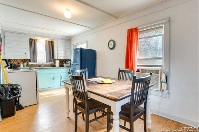 28149 US Highway 83, Concan, TX 78838