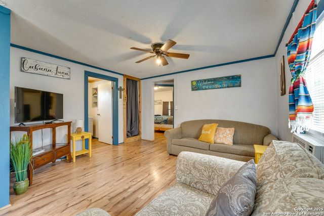 28149 US Highway 83, Concan, TX 78838