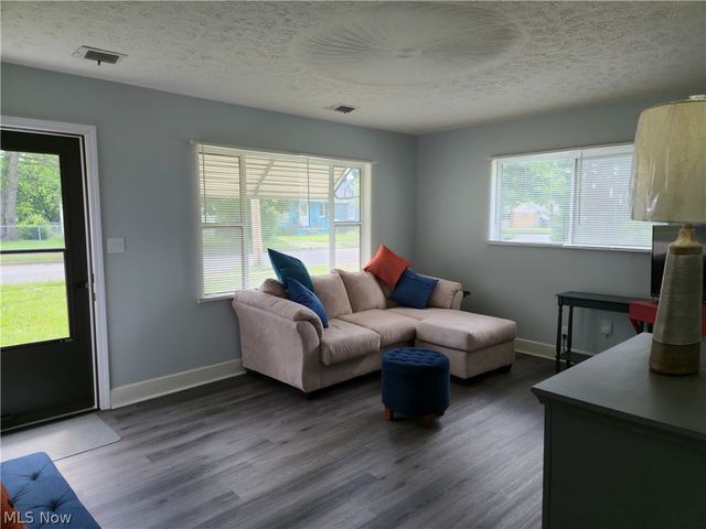1022 Merton Avenue, Akron, OH 44306