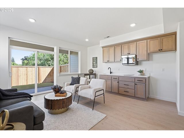 4136 Sw 174th Ave, Aloha, OR 97078