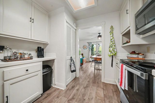 519 Clinton Rd, Jackson, CA 95642