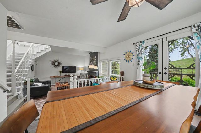 519 Clinton Rd, Jackson, CA 95642