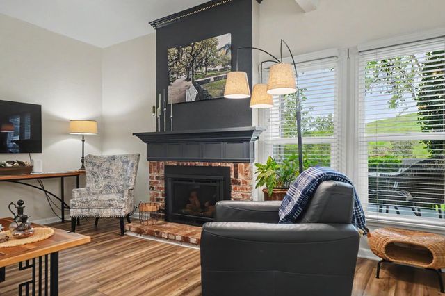 519 Clinton Rd, Jackson, CA 95642