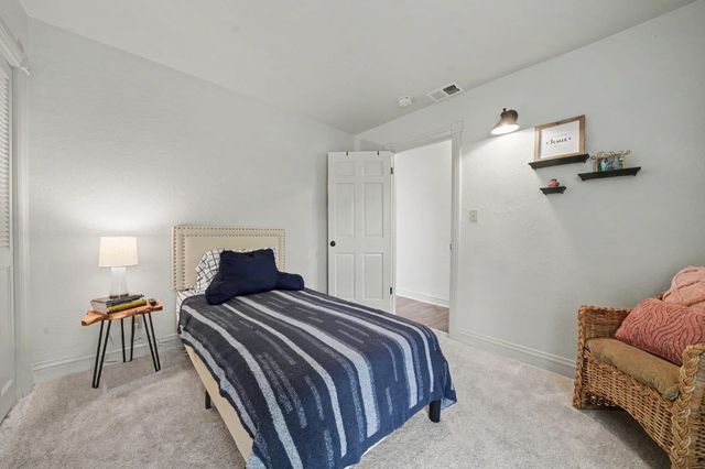 519 Clinton Rd, Jackson, CA 95642