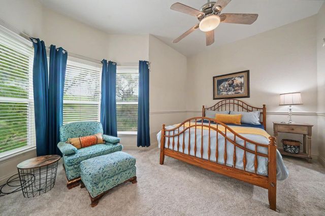 519 Clinton Rd, Jackson, CA 95642