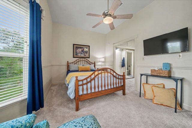 519 Clinton Rd, Jackson, CA 95642