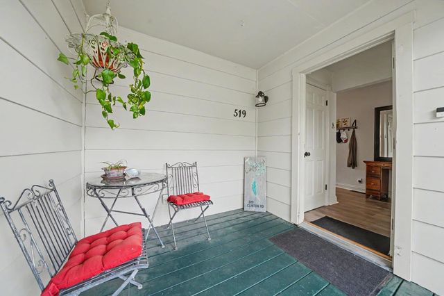 519 Clinton Rd, Jackson, CA 95642