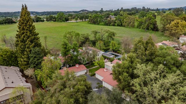 519 Clinton Rd, Jackson, CA 95642