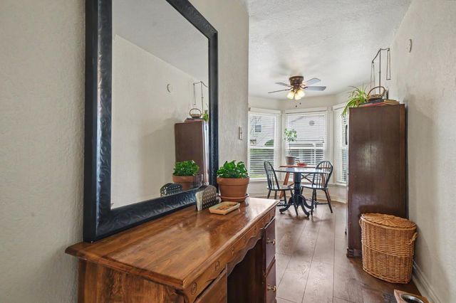 519 Clinton Rd, Jackson, CA 95642