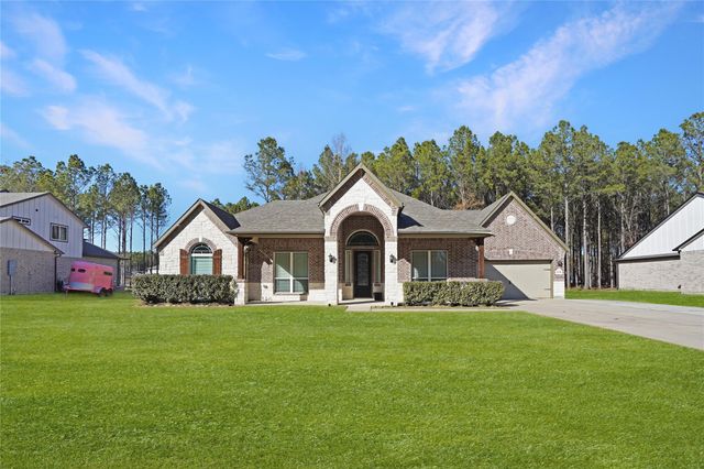 1378 Road 66113, Dayton, TX 77535