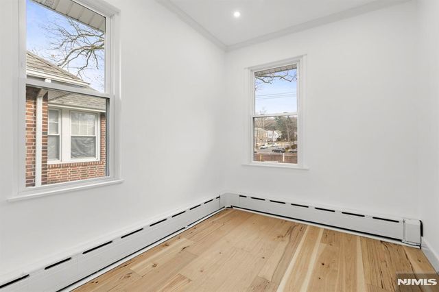 276 Broad Avenue 2, Leonia, NJ 07605