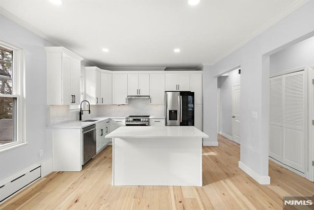 276 Broad Avenue 2, Leonia, NJ 07605