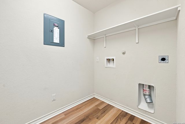 8919 TAYLOR GRV, San Antonio, TX 78254