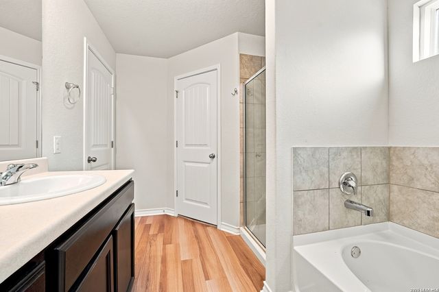 8919 TAYLOR GRV, San Antonio, TX 78254