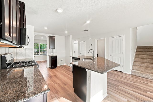 8919 TAYLOR GRV, San Antonio, TX 78254