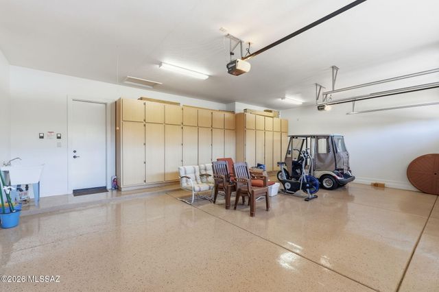 66162 E Box Elder Road, Tucson, AZ 85739