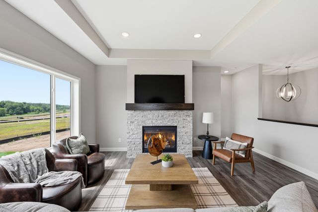 937 Kepler Avenue NE, Hanover, MN 55341