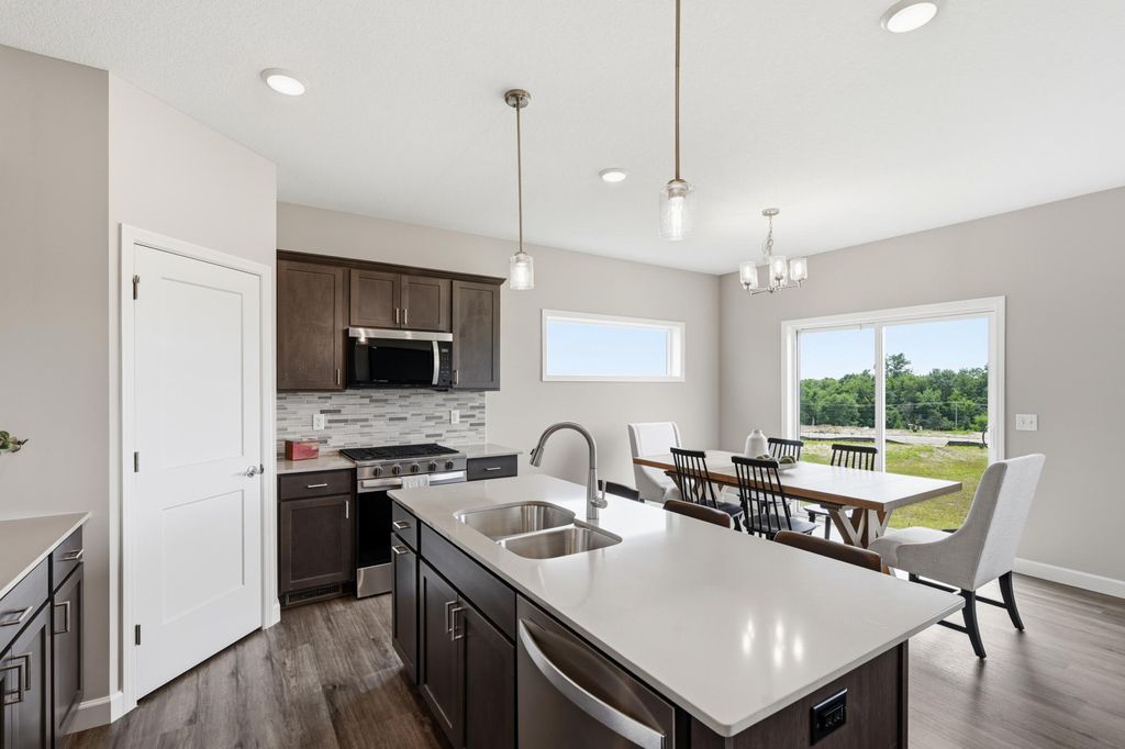 937 Kepler Avenue NE, Hanover, MN 55341 — photo 5
