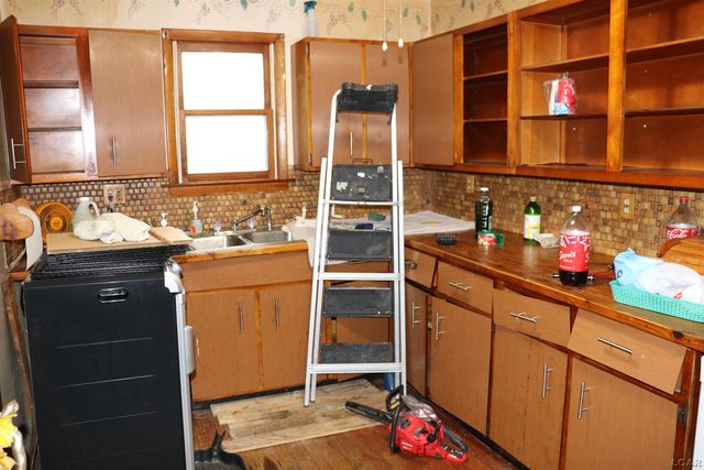 306 Summer St. Street, Adrian, MI 49221