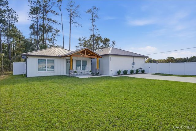 2930 E Bradley Street, Inverness, FL 34453