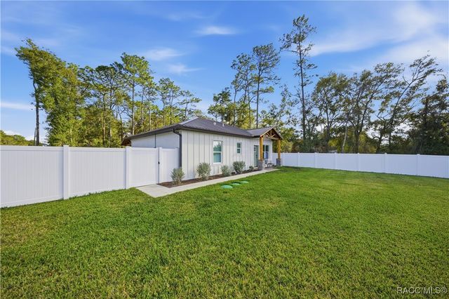 2930 E Bradley Street, Inverness, FL 34453