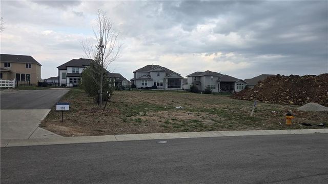 12214 W 184th Terrace, Overland Park, KS 66062