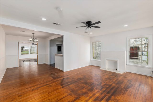 901 6th Street, Brownwood, TX 76801