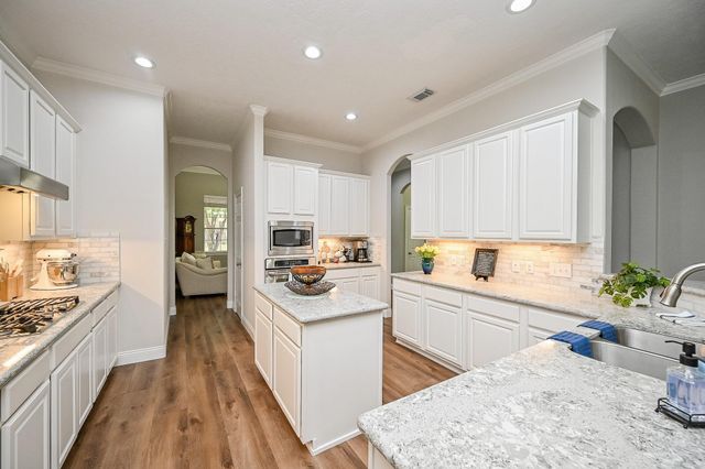 25608 Kransburg Ridge Court, Porter, TX 77365