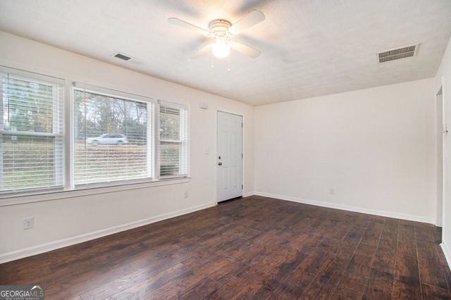 2087 Austin Drive, Decatur, GA 30032