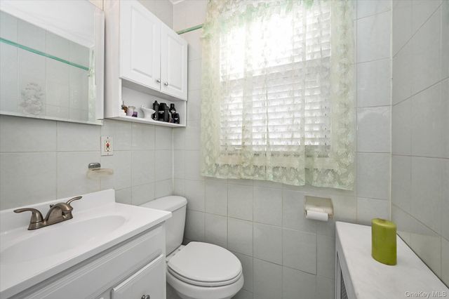 78-33 64th Street, Glendale, NY 11385