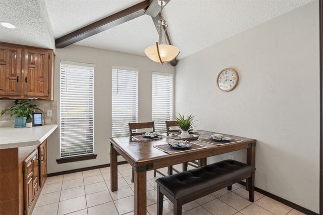 2247 Valley Mill, Carrollton, TX 75006