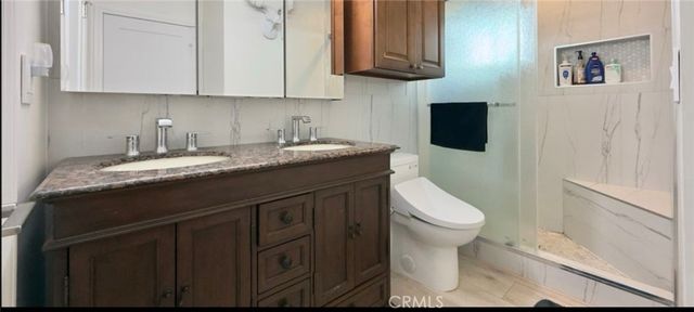5921 NW Fallbrook Avenue, Woodland Hills, CA 91367
