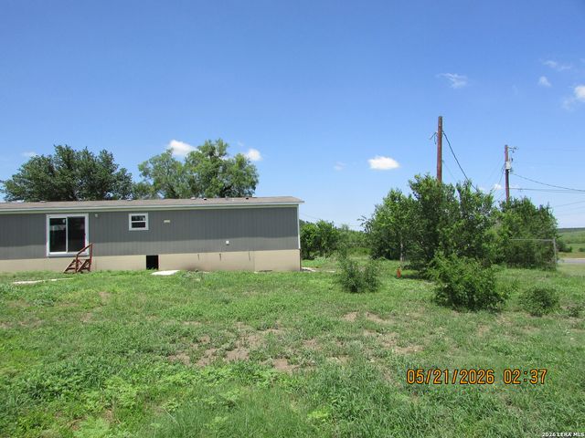 903 CR 561, Castroville, TX 78009