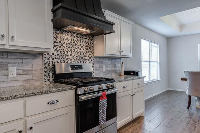 12204 Jordan Avenue, Lubbock, TX 79423