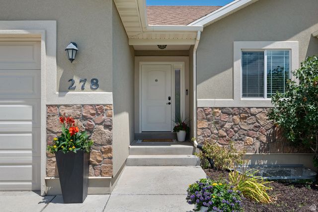 278 W LARIAT BLVD, Saratoga Springs, UT 84045