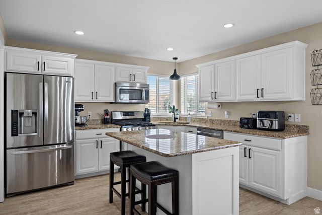 278 W LARIAT BLVD, Saratoga Springs, UT 84045