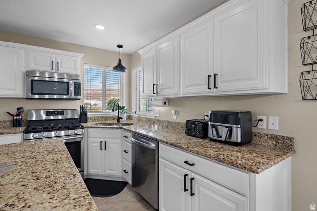 278 W LARIAT BLVD, Saratoga Springs, UT 84045