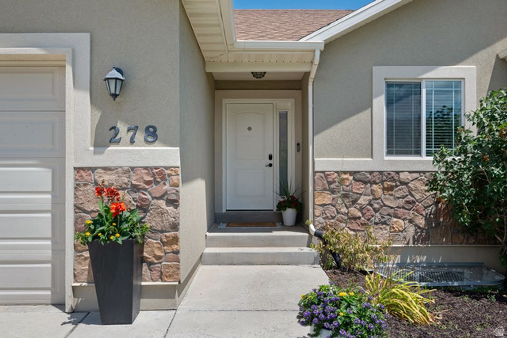 278 W LARIAT BLVD, Saratoga Springs, UT 84045 — photo 3